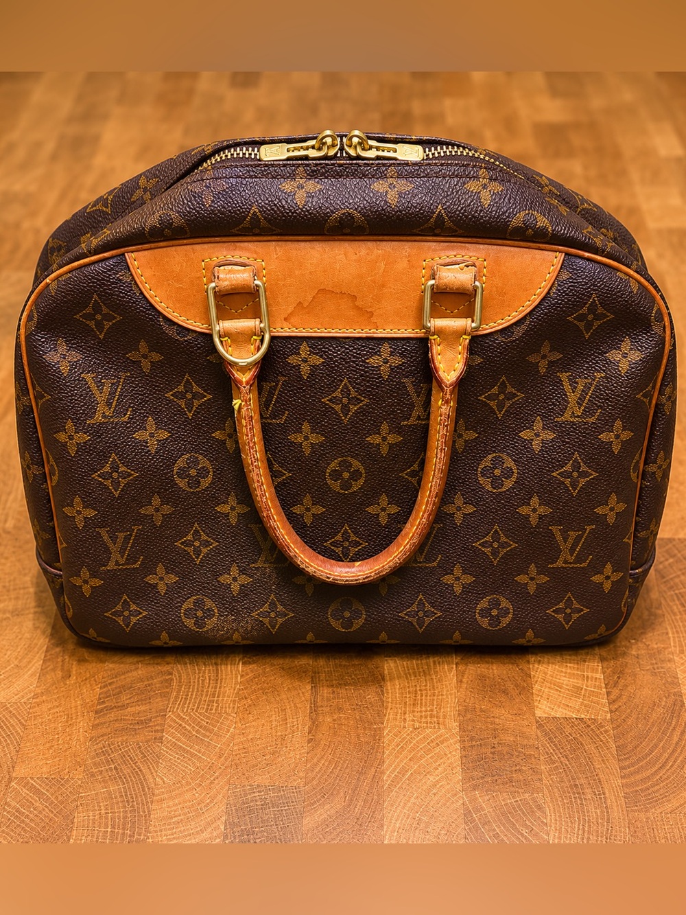 Louis Vuitton Monogram Deauville Handbag Vanity Bag MB0063 Made in France - Picture 8 of 14